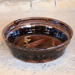 Handmade stoneware platter by Puketai Pottery