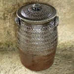Handmade stoneware storage jar by Puketai Pottery